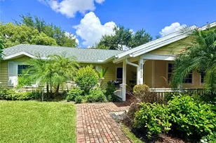 1689 Alta Vista St, Sarasota, FL 34236 - Photo 23