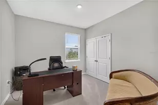 12704 Lateral Root Dr, Sarasota, FL 34238 - Photo 19
