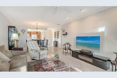 777 John Ringling Boulevard #36, Sarasota, FL 34236 - Photo 9