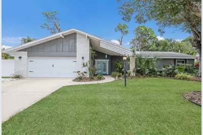 305 55th Street NW, Bradenton, FL 34209 - Photo 1