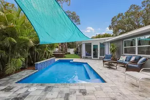 305 55th St NW, Bradenton, FL 34209 - Photo 25