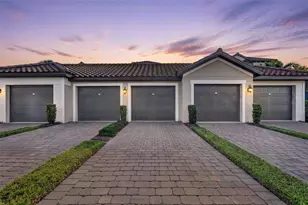 5685 Palmer Cir, Bradenton, FL 34211 - Photo 1