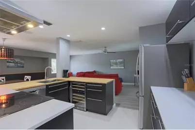 2746 Orchid Oaks Drive #301AZA, Sarasota, FL 34239 - Photo 15