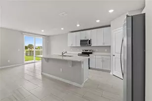 13911 Richland Gulf Cir, Parrish, FL 34219 - Photo 5