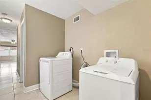5441 113th St, Seminole, FL 33772 - Photo 17