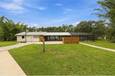 7402 Castle Drive, Sarasota, FL 34240 - Photo 35