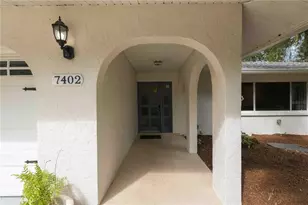 7402 Castle Dr, Sarasota, FL 34240 - Photo 7
