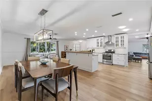 7402 Castle Dr, Sarasota, FL 34240 - Photo 15