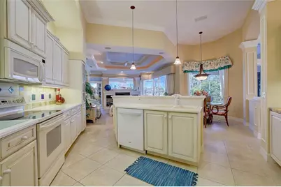 12306 Greenbrier Way, Lakewood Ranch, FL 34202 - Photo 69