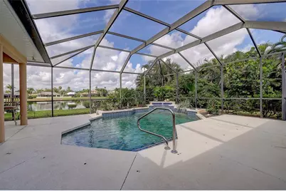 12306 Greenbrier Way, Lakewood Ranch, FL 34202 - Photo 5