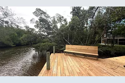 124 Hammock Road, Anna Maria, FL 34216 - Photo 11