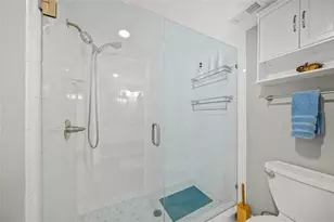 1256 Riegels Landing Dr, Sarasota, FL 34242 - Photo 17