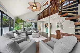 1256 Riegels Landing Dr, Sarasota, FL 34242 - Photo 11
