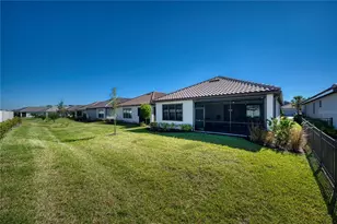 11413 Trivio Ter, Palmetto, FL 34221 - Photo 5