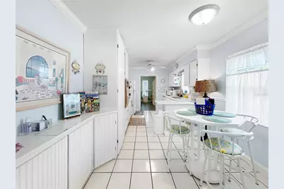 2501 32nd Avenue W, Bradenton, FL 34205 - Photo 5