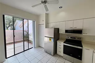 5535 Hampstead Heath, Sarasota, FL 34235 - Photo 3