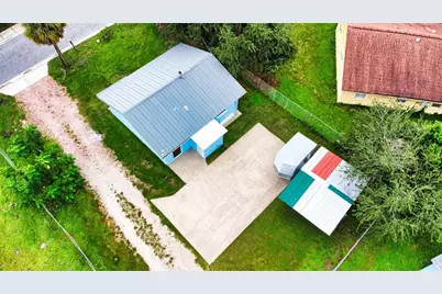 330 12th Street W, Palmetto, FL 34221 - Photo 21