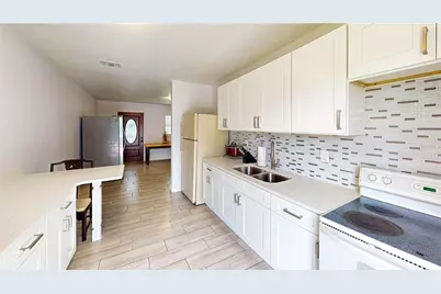 330 12th Street W, Palmetto, FL 34221 - Photo 7