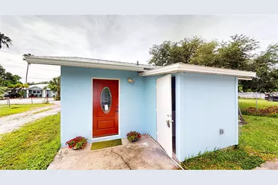 330 12th Street W, Palmetto, FL 34221 - Photo 17