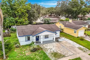 7331 Filbert Ln, Tampa, FL 33637 - Photo 5