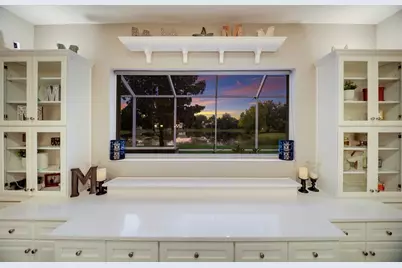 14703 Sundial Place, Lakewood Ranch, FL 34202 - Photo 3
