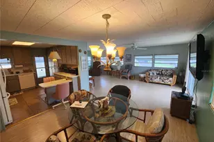 5317 Chateau Ln, Bradenton, FL 34207 - Photo 13