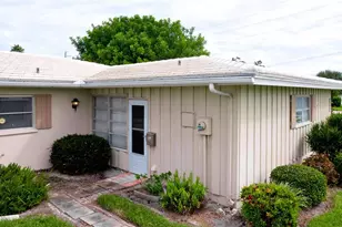 7110 11th Ave W, Bradenton, FL 34209 - Photo 9