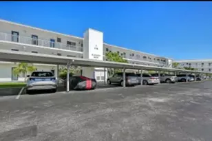 775 John Ringling Blvd, Sarasota, FL 34236 - Photo 17