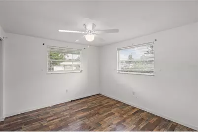 3185 Regatta Circle, Sarasota, FL 34231 - Photo 11