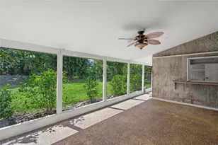 3185 Regatta Cir, Sarasota, FL 34231 - Photo 21