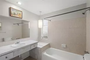 3185 Regatta Cir, Sarasota, FL 34231 - Photo 13