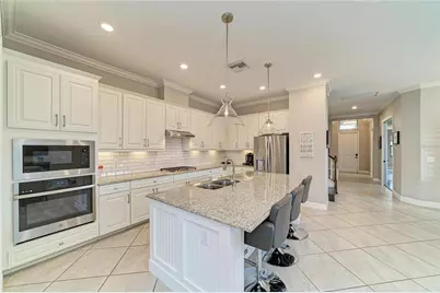 6070 Brandon Run, Lakewood Ranch, FL 34211 - Photo 7