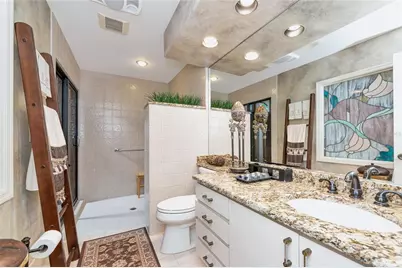6976 Country Lakes Circle, Sarasota, FL 34243 - Photo 21