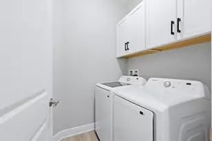 2321 Blue Mahoe Ln, Sarasota, FL 34240 - Photo 29