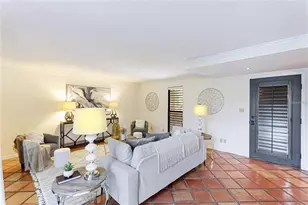 11 Sandy Cove Rd, Sarasota, FL 34242 - Photo 9