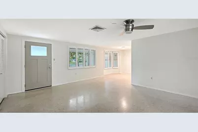 2610 Regatta Drive, Sarasota, FL 34231 - Photo 7