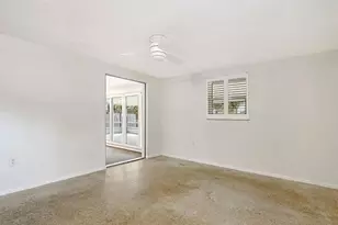 2610 Regatta Dr, Sarasota, FL 34231 - Photo 21