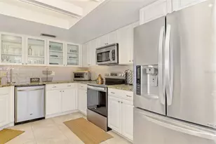 9226 Midnight Pass Rd, Sarasota, FL 34242 - Photo 25