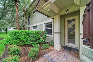 6536 Moorings Point Cir, Lakewood Ranch, FL 34202 - Photo 5