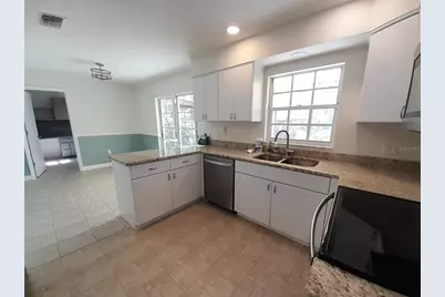3520 57th Avenue Circle W, Bradenton, FL 34210 - Photo 3