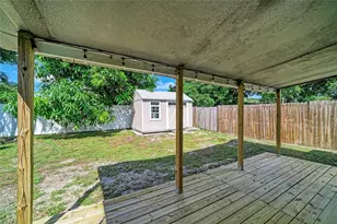 5271 43rd Terrace N, Saint Petersburg, FL 33709 - Photo 13