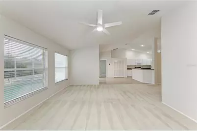 4515 50th Drive W, Bradenton, FL 34210 - Photo 9