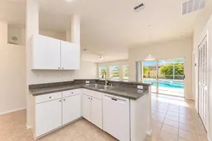 4515 50th Dr W, Bradenton, FL 34210 - Photo 15