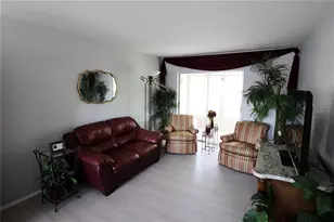 2083 Canal Dr, Bradenton, FL 34207 - Photo 3