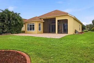 23901 Waverly Cir, Venice, FL 34293 - Photo 7