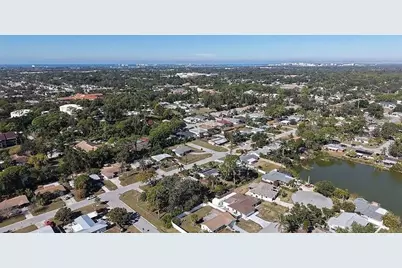 5529 Nutmeg Avenue, Sarasota, FL 34231 - Photo 29