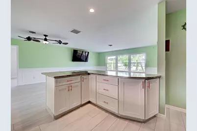 612 Glen Oak Road, Venice, FL 34293 - Photo 15