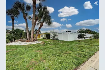 612 Glen Oak Road, Venice, FL 34293 - Photo 5