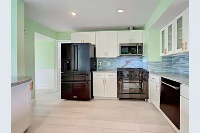 612 Glen Oak Road, Venice, FL 34293 - Photo 13