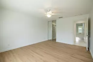 8876 Estepona Ct, Sarasota, FL 34238 - Photo 39